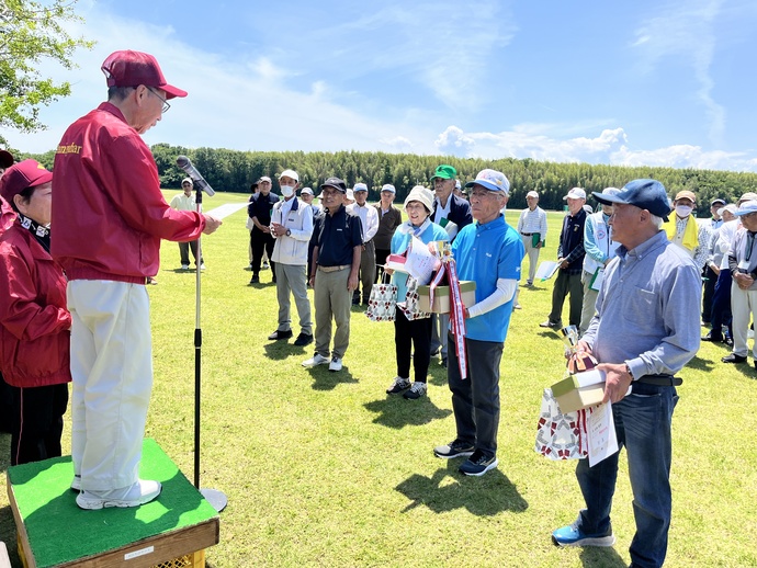 グラウンド・ゴルフ大会 表彰式