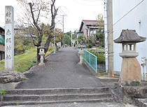 赤坂神社の入口写真