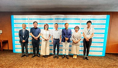 表敬訪問