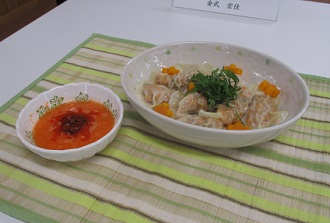 写真：にんじんの水餃子