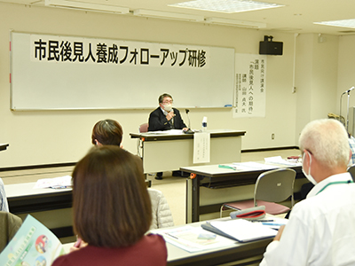 講話をする山田会長の写真