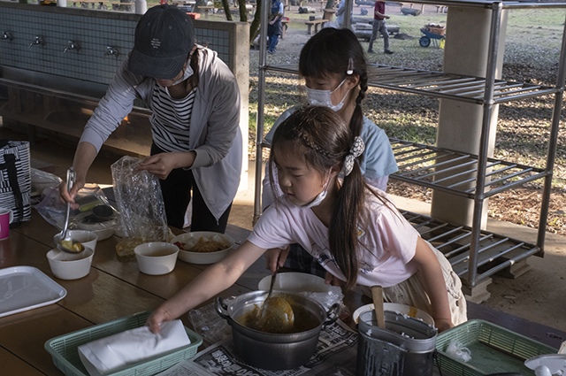 「親子で楽しもう！プチアウトドアに挑戦！」の写真