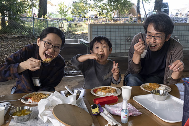 「親子で楽しもう！プチアウトドアに挑戦！」の写真