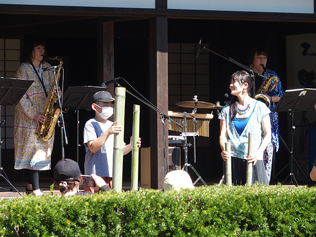 「竹×Sax×Percussion」～竹ギロをつくって演奏に参加しよう～の写真