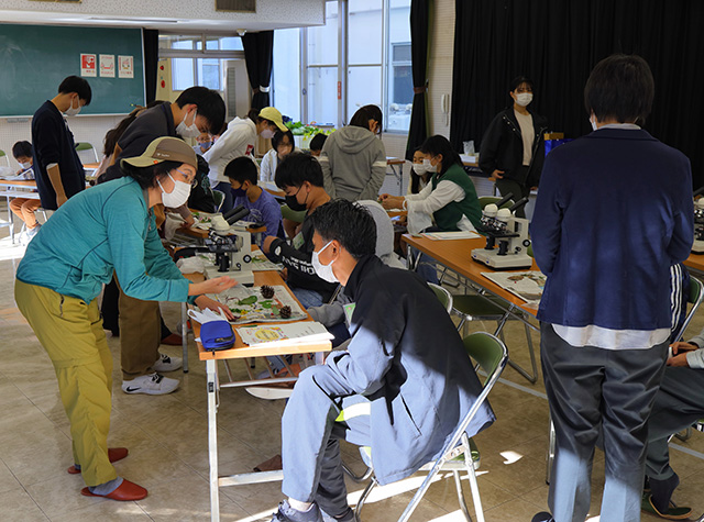 各務野科学ラボ第3回「身近な生き物の観察」の写真