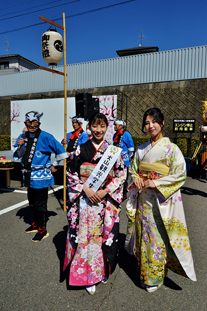 中山道鵜沼宿春まつりの写真