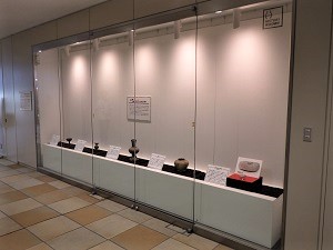 展示「初公開！市民が発見した考古資料」の写真