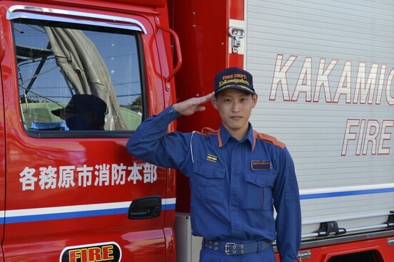 消防車と消防職員