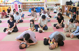 そはら子ども館でのあかちゃんあつまれの写真