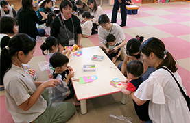 そはら子ども館でのばぁばじぃじの写真