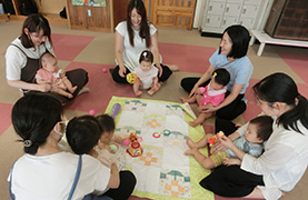 そはら子ども館でのあかちゃんあつまれの写真