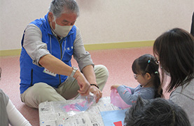 かわしま子ども館のじぃじ・ばぁばの写真