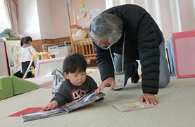 うぬま子ども館のばぁば・じぃじの写真