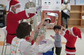 うぬま子ども館のばぁば・じぃじの写真