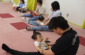 かわしま子ども館のみんなで遊ぼの写真