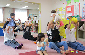 かわしま子ども館のみんなで遊ぼの写真