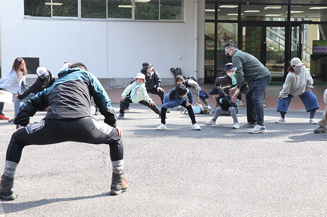 家族で伊木山トレッキングの写真