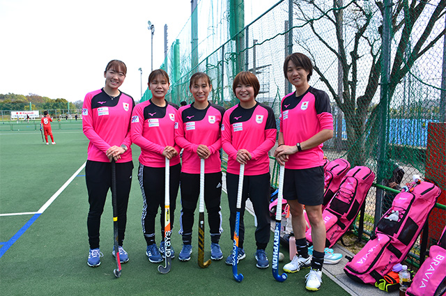 ホッケー女子日本代表との交流会の写真