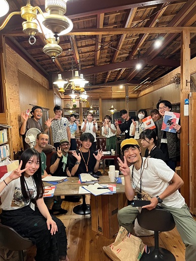 参加者の集合写真
