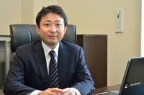 宮地 琢磨 氏