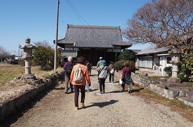 稲羽の史跡と小島三郎の写真