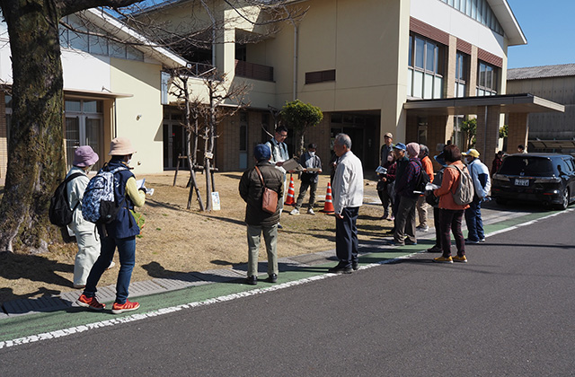 稲羽の史跡と小島三郎の写真