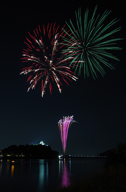 第46回日本ライン夏まつりロングラン花火の写真