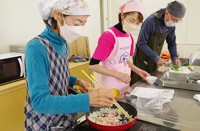 シニアからはじめるフレイル予防料理教室「麺処ふれらんち」の写真