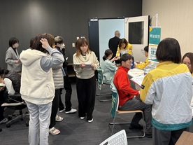 健康測定機器使用の様子