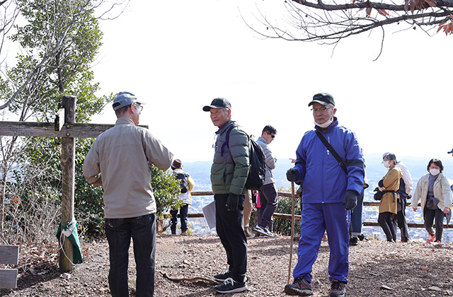 野外セミナー「伊木山から鵜沼城を望む！」の写真