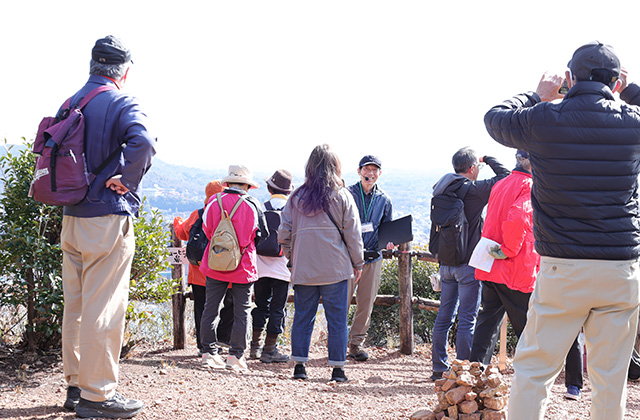 野外セミナー「伊木山から鵜沼城を望む！」の写真