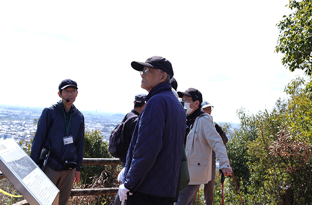 野外セミナー「伊木山から鵜沼城を望む！」の写真