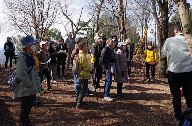 野外セミナー「伊木山から鵜沼城を望む！」の写真